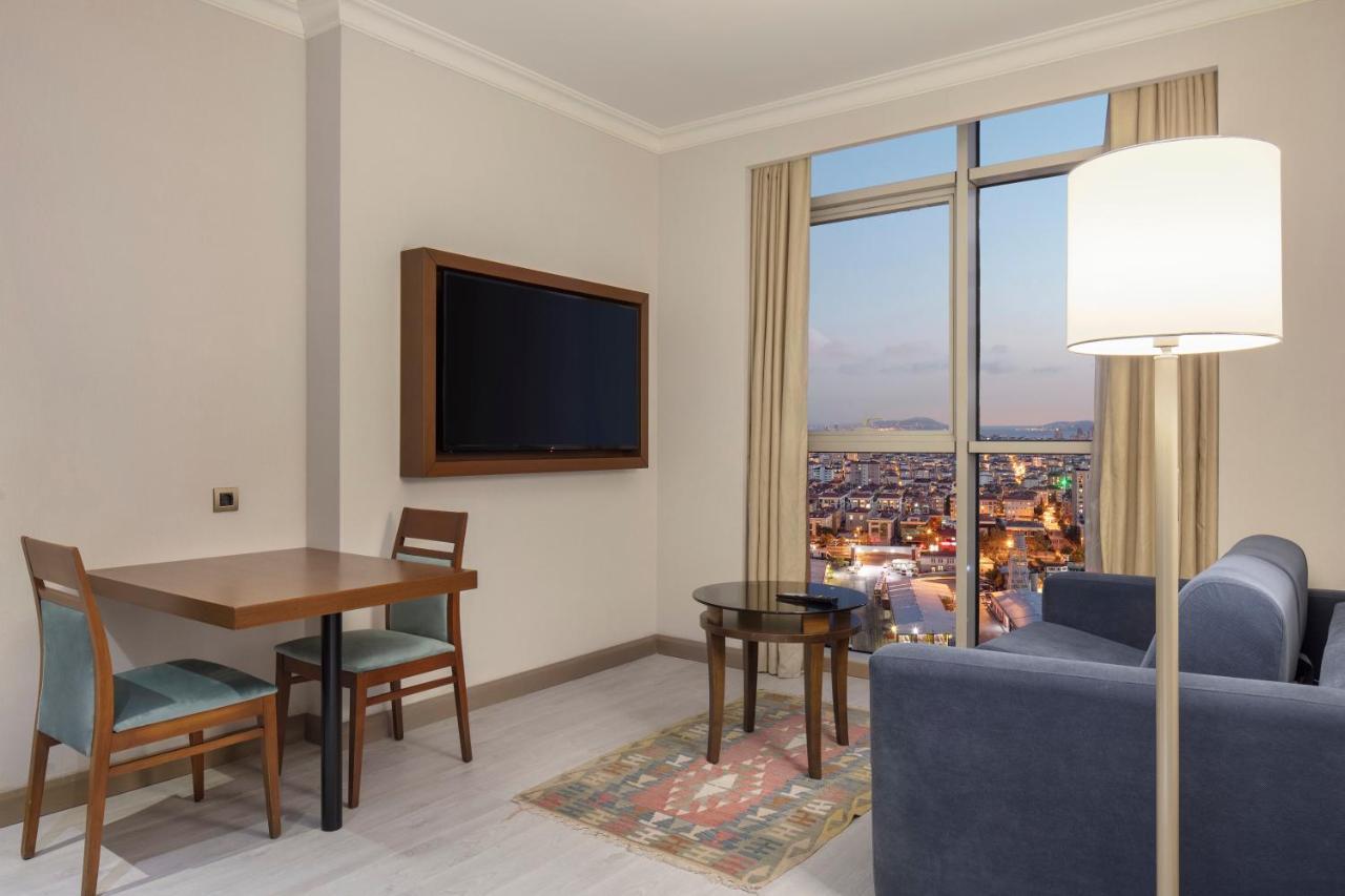 Doubletree By Hilton Istanbul Atasehir Hotel & Conference Centre Eksteriør billede