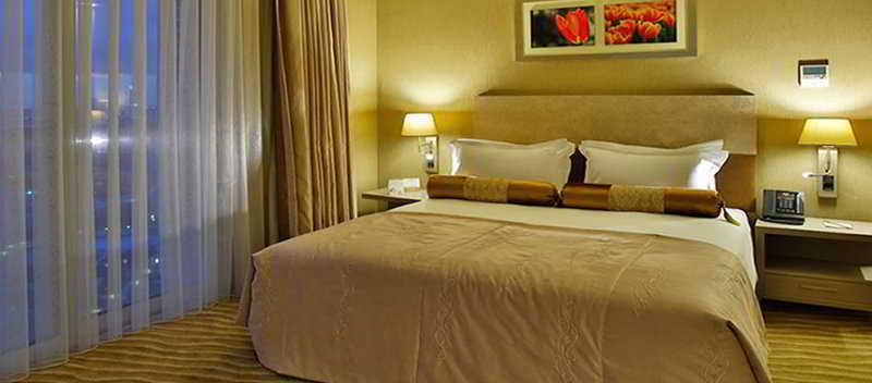 Doubletree By Hilton Istanbul Atasehir Hotel & Conference Centre Eksteriør billede